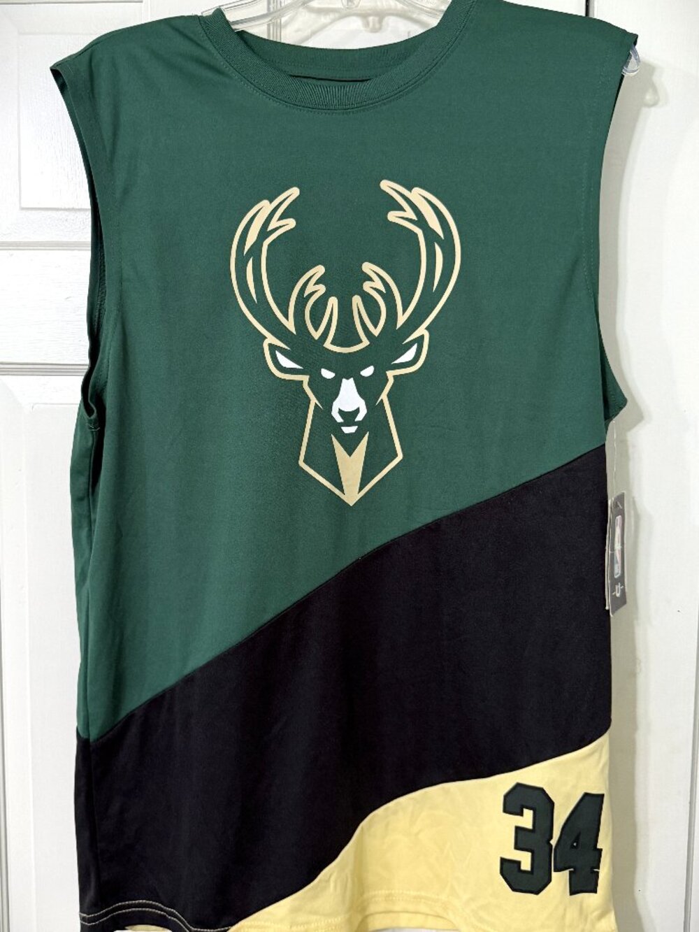 Giannis Antetokounmpo #34 Milwaukee Bucks NBA Basketball Jersey - Medium NWT